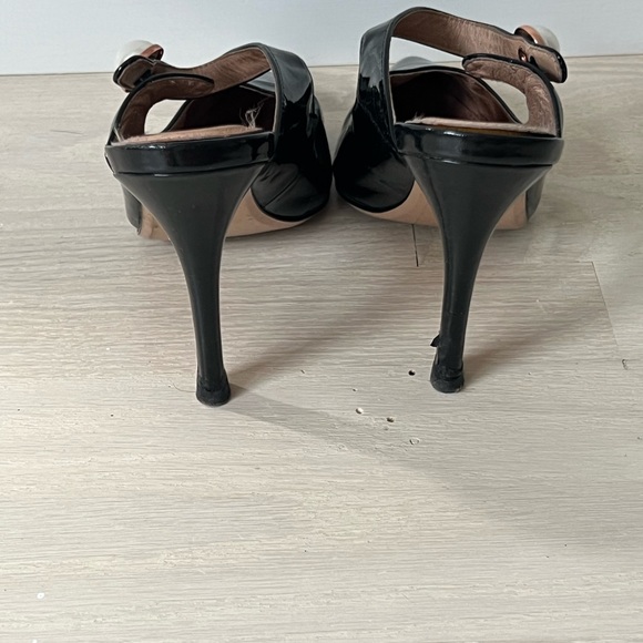 Nordstrom Atlantic Pacific pearl details black patent mule heels, size 6 - Picture 3 of 4